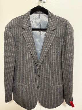 Giovanni Bresciani Italian Super 120 Pin Stripe Men’s Sport Jacket. Size 44R.